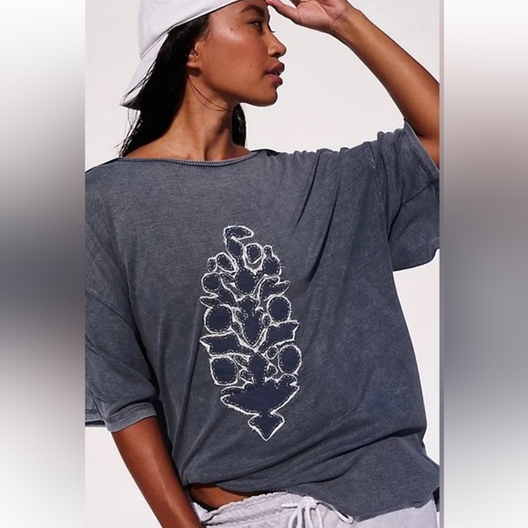 FP Movement Harmony Tee in Blue Indigo Combo NWOT Retail $128 - Picture 2 of 6